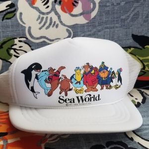 Kids 1986 vintage SeaWorld hat